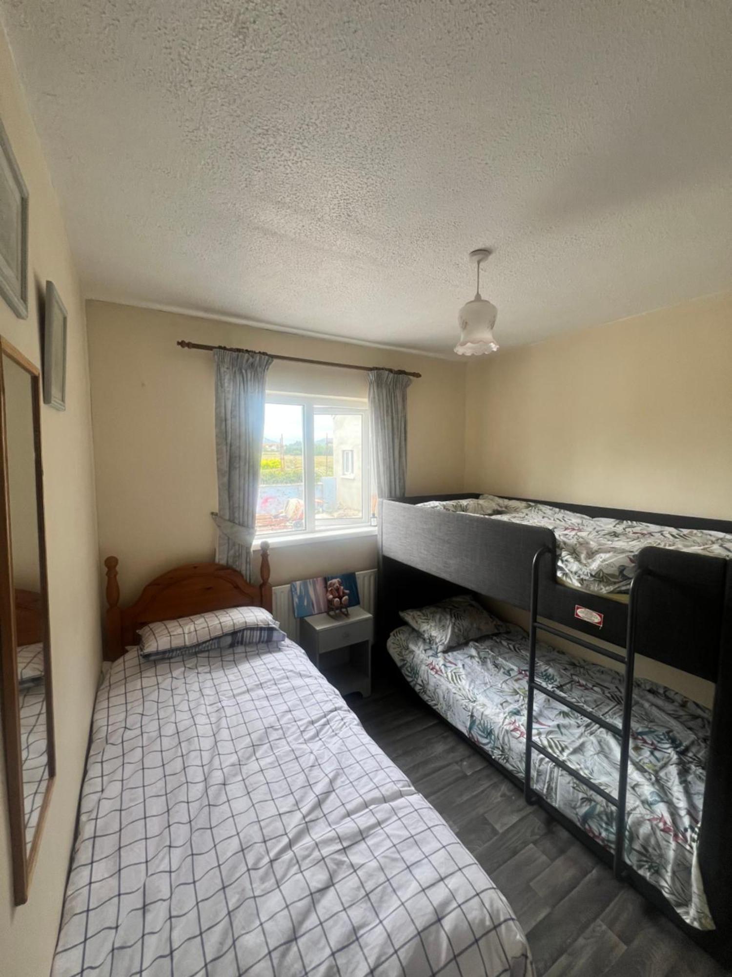 Shalom Bungalow Falcarragh Mountain View Oldtown Экстерьер фото